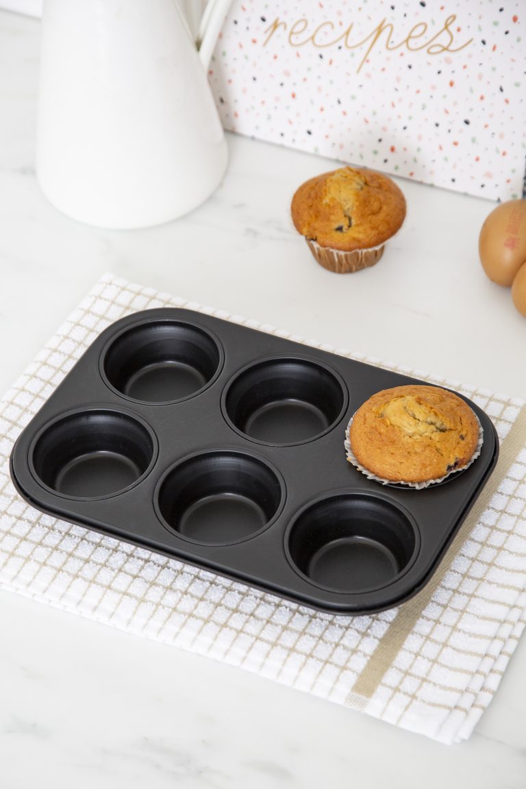 Wham Essentials 6 Cup Muffin Tin Black/Black 56201 What More UK